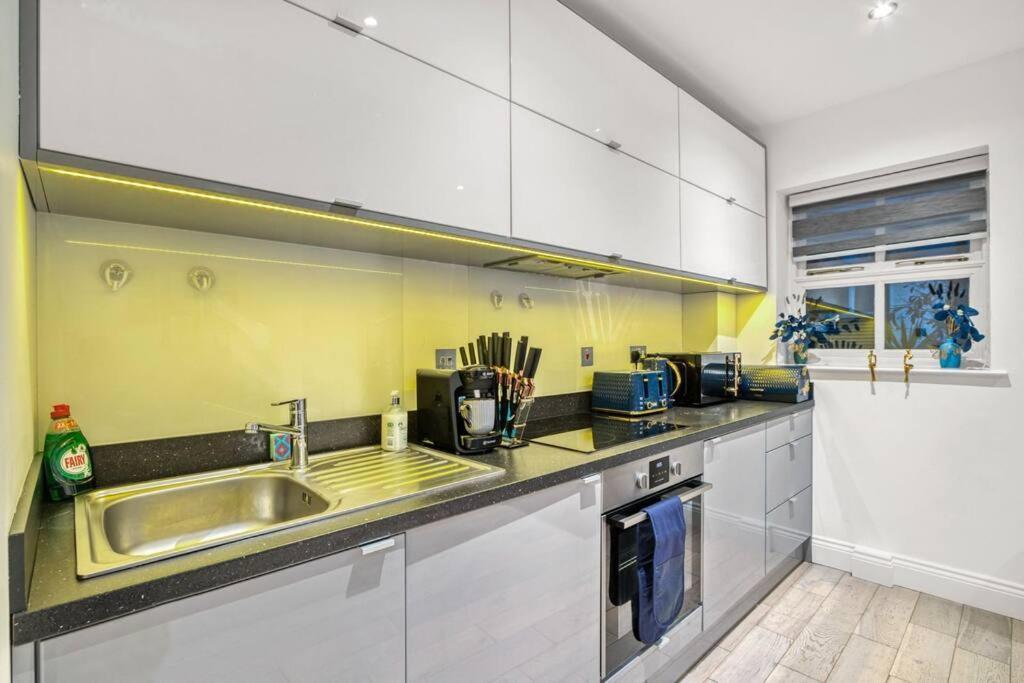 Luxury Oasis Daire Londra Dış mekan fotoğraf