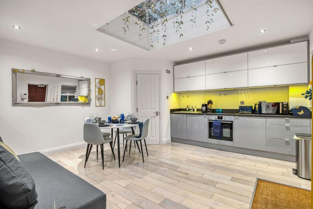 Luxury Oasis Daire Londra Dış mekan fotoğraf